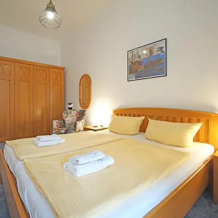 To Hus - Strandnah Apartment