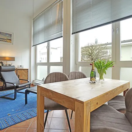 To Hus - Strandnah *