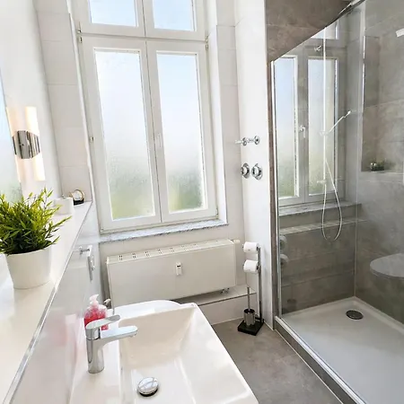 Appartement To Hus - Strandnah *